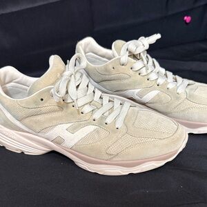 Hogan Beige and White Women's Sneakers